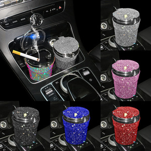 Luxe Bling Bling métal cigare cendrier LED voiture cendrier brillant ABS Cigarettes tabac cendres boîte de rangement poubelle avec couvercle cendrier