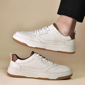 Zapatos casuales para hombre, zapatillas deportivas de moda, zapatos deportivos, zapatos de cuero de moda para hombre, zapatos blancos versátiles - Product Image 4
