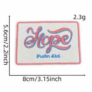 Patchs brodés thermocollants pour porte-clés, lettres de designer rondes et carrées à transfert thermique - Product Image 5