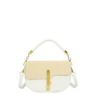 Bolsa de almohada acolchada con estampados florales para mujer, de alta calidad y hecha a mano con logotipo personalizado - Product Image 5