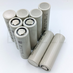 Molicel 21700 p42a P45B m50a 5000mAh 4200mAh 45A 40T 50e 30t vtc6a m50lt Li <span class=keywords><strong>ion</strong></span> <span class=keywords><strong>Lithium</strong></span> <span class=keywords><strong>Ion</strong></span> inr21700 inr 21700 tế bào pin - Product Image 4