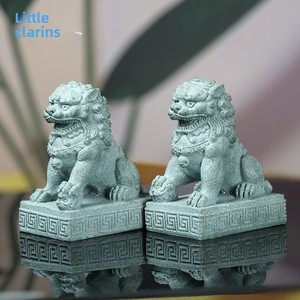 Ornamento di pietra creativa in pietra arenaria verde paesaggio interno <span class=keywords><strong>leone</strong></span> stile cinese per la decorazione dell'<span class=keywords><strong>acquario</strong></span> - Product Image 2