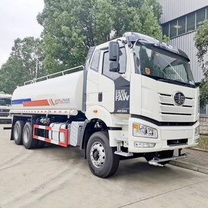Camión Cisterna de Agua de Servicio Pesado FAW 6x4, Camión Cisterna Multifuncional de 20-30m³ para Limpieza de Carreteras - Product Image 3