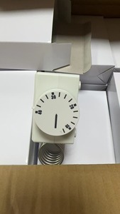 Termostato Meccanico per Unità di Condizionamento Centralizzato, Sensore Bimetallico, Controllo Rotativo Manuale, Direttamente dalla Fabbrica - Product Image 4