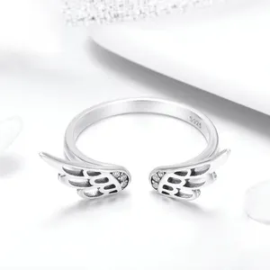 Elegante europäische amerikanische Mode Strahlende Feenflügel 925 Sterling-Silber Ewigkeit Versprechen Verlobung Hochzeit Ring für Damen