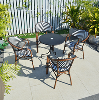 Chaise de balcon décontractée en rotin XY pour extérieur, table moderne et simple de style français pour café, restaurant, cour/hôpital, design français