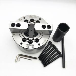 Mandrin de tour à 4 mâchoires standard taïwanais 5681012 pouces, corps en acier, mandrin hydraulique creux, collet 5681012 pouces, corps en acier - Product Image 2