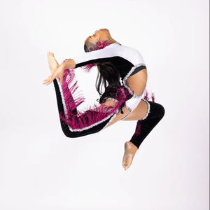 Uniforme <span class=keywords><strong>de</strong></span> Majorette <span class=keywords><strong>de</strong></span> danse personnalisé tenue <span class=keywords><strong>de</strong></span> Majorette à paillettes à franges pour filles uniformes <span class=keywords><strong>de</strong></span> danse Majorette pour femmes - Product Image 2