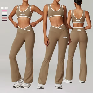 Ensemble de <span class=keywords><strong>sport</strong></span> 4 pièces pour <span class=keywords><strong>femme</strong></span> - Haut court à manches longues, pantalon de <span class=keywords><strong>jogging</strong></span> taille haute, soutien-gorge de <span class=keywords><strong>sport</strong></span>, débardeur de yoga, tenue de gym et de détente - Product Image 4