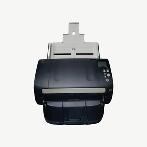 <span class=keywords><strong>Scanner</strong></span> de documents couleur recto-verso haute vitesse A4 Fujitsu Fi-7160 avec alimentation automatique continue (ADF) pour usage bureautique - Product Image 2