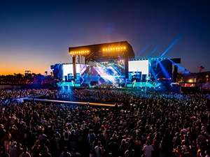 Mur LED pour événements extérieurs, taille d'écran personnalisable, garantie de 5 ans, gestion du contenu à distance pour l'affichage des spectacles - Product Image 6