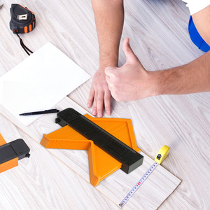Medidor de Contornos de Grado Industrial y para Bricolaje - Herramienta de Perfil de Plástico ABS de Alta Calidad para Trabajos en Madera, Personalizable OEM - Product Image 4