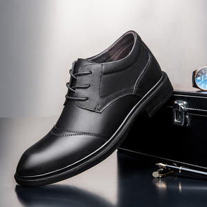 รองเท้าหนังผู้ชายสำหรับทุกฤดูกาล สวมใส่สบายๆ ทางการ ธุรกิจ แบบสวม น้ำหนักเบา กันลื่น ระบายอากาศได้ดี เหมาะสำหรับใส่ทำงาน - Product Image 2
