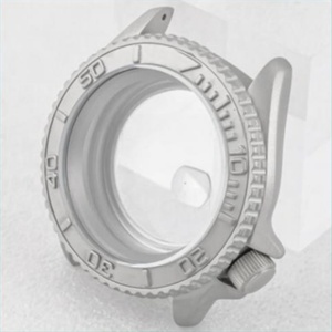 Fabricant de boîtiers de montres pour hommes et femmes en acier inoxydable NH35/NH36, pièces fabriquées en usine - Product Image 1