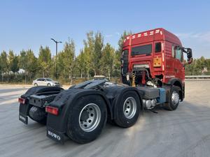 Hochleistungs-Sinotruk Howo TX 6 X4 Sattelzug maschine PS PS PS MAN Motor-LKW-Kopf mit Rückfahr kamera Euro 5 Emission - Product Image 6