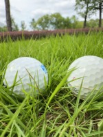 Bola Golf Dua Lapis Keras 70, Logo Cetak Kustom OEM, 4 3 2, untuk Turnamen, Driving Range, Promosi dengan Logo Personalisasi