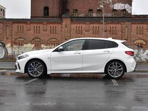 <span class=keywords><strong>BMW</strong></span> <span class=keywords><strong>120</strong></span> M Sport Shadow Line <span class=keywords><strong>2022</strong></span> Usado, Bajo Kilometraje 45k KM, Pintura 100% Original - Product Image 2