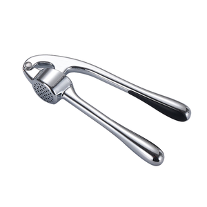 DZ High Quality Custom Manual Garlic Press <b>Sets</b> Stainless Steel Metal Garlic Squeezer Crusher and Peeler Brush - Product Image 6