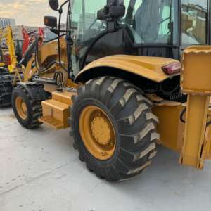 Chargeur sur pneus Caterpillar CAT420F d'occasion en bon état avec une charge nominale de 20 tonnes à des prix abordables similaires à JCB 4CX 3CX 966H - Product Image 4