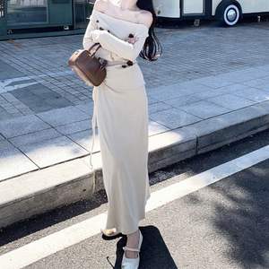 Conjunto de Dos Piezas Vintage para Mujer Shuntong, Top de Punto con Hombros Descubiertos y Pantalones Cortos con Estampado de Leopardo, Anti-Pilling, Poliéster/Algodón, Estilo Elegante - Product Image 4