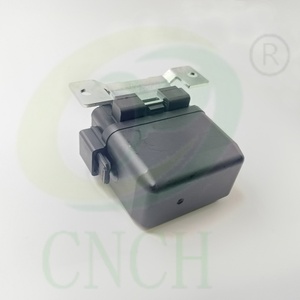 รีเลย์ PDC 18ตำแหน่งกล่องฟิวส์เล็กๆ PDM31001ZXM PDMKit311 PDU - Product Image 5