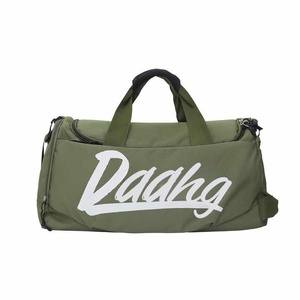 Grote Reizen Duffle Bag Lichtgewicht Sport Gym Plunjezak, Sport Gym Holdall Rugzak Reizen Duffel Weekend Overnachting Duffle Bag, Bruin