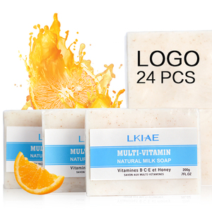 Sapone Premium al Latte Nutriente Antirughe Equilibrante Idratante Rassodante Fatto a Mano Sbiancante con Vitamina C per Pelle Spenta - Product Image 6