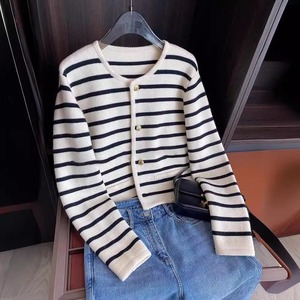 Cárdigan a Rayas de Moda 2025, Suéter de Cuello Redondo con Botones <span class=keywords><strong>para</strong></span> Mujer, Cárdigan de Punto <span class=keywords><strong>para</strong></span> Mujer - Product Image 1