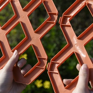 Recinzione in Plastica Hzai per <span class=keywords><strong>Aiuole</strong></span>, Prati, Giardini, Bordi Paesaggistici, Rete per Bordature Interconnesse - Product Image 5