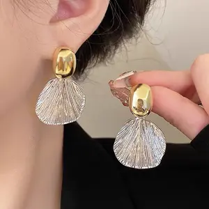 New Arrival Design Textured Metal Shell Earrings S925 Silver Needle Popular Fashion Simple Metal Shell Earrings For Women