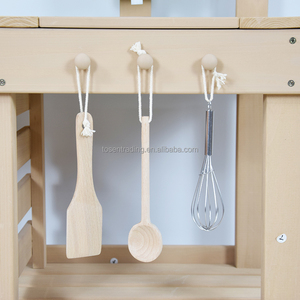 Cocina de Jardín de Madera con Pizarra, Fregadero, Utensilios y Estantes de Almacenamiento - Cocina de Juego para Niños para el Patio Trasero, para Juegos Imaginativos - Product Image 5
