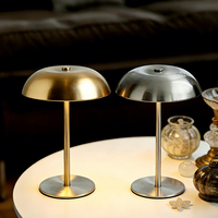 Lámpara de Mesa Portátil Recargable con Forma de Hongo, Inalámbrica, Regulable, de Metal, Funciona con Batería, con Luz Nocturna Táctil para Dormitorio, Bar, Cafetería