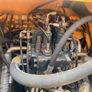 Excavatrice Hyundai 305lc-9t 30 tonnes d'origine coréenne certifiée CE pour la construction, moteur, pompe, boîte de vitesses et PLC inclus. - Product Image 6