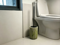 Support de brosse WC en résine effet marbre cannelé, vente en gros d'usine, ensemble de brosse WC en résine, support de brosse WC autoportant en résine