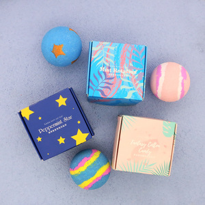 ระเบิดอาบน้ำทำมือขนาดใหญ่ 240 กรัม น้ำมันหอมระเหยสุดหรู ลูกบอลเกลือหลากสีสัน ของขวัญสุดพิเศษสำหรับเด็ก เขา/เธอ วันหยุด ฟองสบู่ สปา - Product Image 1