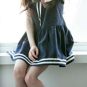 Se Busca Distribuidor de Productos Nuevos en África: Vestido Nocturno Erótico Neon - Product Image 3