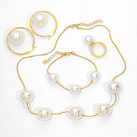 JUSNOVA Bijoux en acier inoxydable plaqué or 18 carats, ensemble de bijoux en perles pour femme, résistant à l'eau, anti-ternissement, bijoux de luxe tendance pour femmes