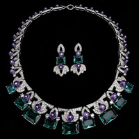 Ensemble collier et boucles d'oreilles en zircon multicolore de luxe pour femmes, design géométrique élégant, bijoux en cristal, cadeau de mode pour fête et mariage