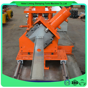 Macchina per la produzione di profili per cartongesso e soffitti Hebei Liming Hot Sale C 90-100, macchina per la profilatura a rulli di profili metallici per pareti - Product Image 3