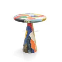 Petite table basse moderne de luxe en fibre de verre, design graffiti peint à la main, couleur personnalisable, durable, facile à nettoyer, marque YUWEI 1
