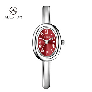 Montre Femme Élégante et Tendance 2026, Boîtier en Alliage Doré, Petit Cadran Ovale, Chiffres Romains, Étanche - Product Image 4