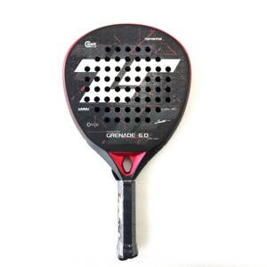 Raquette <span class=keywords><strong>de</strong></span> padel en fibre <span class=keywords><strong>de</strong></span> carbone 24K prête à être expédiée, 40 mm avec finition sable 3D, <span class=keywords><strong>l</strong></span>éger, écologique, durable, 80 graphiques - Product Image 1