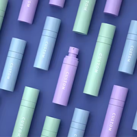 Personnalisé 60ml/100ml PET cosmétique soins de la peau visage brouillard pompe de pulvérisation bouteilles en plastique coloré vide parfum eau soins de la peau sérum