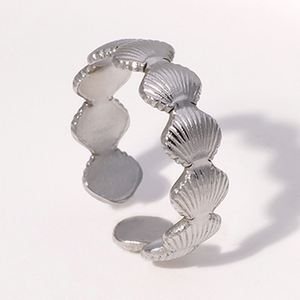 Anillos Abiertos de Acero Inoxidable con Diseño de Concha Dorada Elegante de Berserk para Regalos para Chicas - Product Image 2