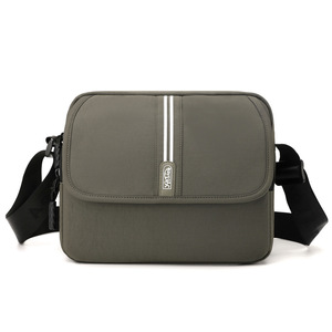 Customized Waterproof Oxford Waist Crossbody Belt Bags Zipper Closure Multiple Compartments <b>Pillow</b> Shape Tear Resistant - Product Image 3