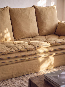 Sofá Individual de Estilo <span class=keywords><strong>Nórdico</strong></span> con Inspiración Francesa, Toque Chic Wabi-Sabi, Tapizado en Tela de Algodón y Lino Suave como una Nube, Relleno de Plumas de Ganso - Product Image 4