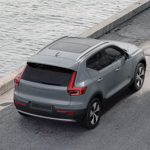 Auto Sportiva di Tendenza <span class=keywords><strong>Volvo</strong></span> <span class=keywords><strong>XC40</strong></span> B4 Trazione Integrale Edizione Smart Elegance Sport 197 CV SUV per uno Stile di Vita Dinamico - Product Image 4