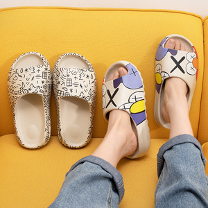 Venda quente Grosso Sole Unisex Cartoon Graffiti Não-Slip Nuvem Travesseiro Chinelos <span class=keywords><strong>Slides</strong></span> para Mulheres Homens - Product Image 4