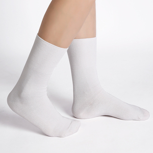 Calzini diabetici a compressione con Logo personalizzato di alta qualità in Nylon <span class=keywords><strong>calze</strong></span> per la cura del piede con impugnatura a molla per alleviare il dolore - Product Image 6