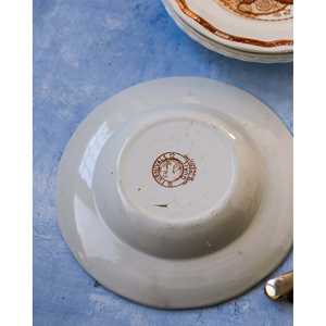 Ensemble de trois assiettes à dîner de luxe foncées avec décoration de caille Vaisselle personnalisable pour café - Product Image 5